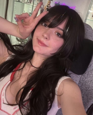  who dis? Vote for your favorite. 👇