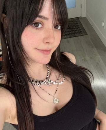  who dis? Vote for your favorite. 👇